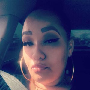 Meet your Posher, Bronell